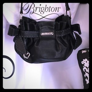 🌺 Brighton Shoulder Bag